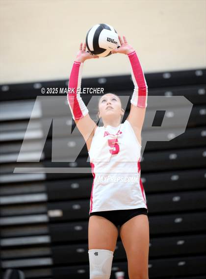 Thumbnail 2 in Bishop Moore @ Oviedo photogallery.