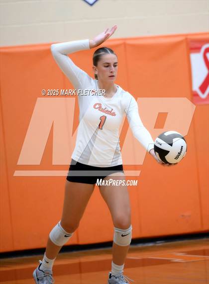 Thumbnail 3 in Bishop Moore @ Oviedo photogallery.