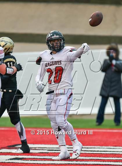 Thumbnail 1 in Quanah vs. Seagraves (UIL 2A Regional) photogallery.