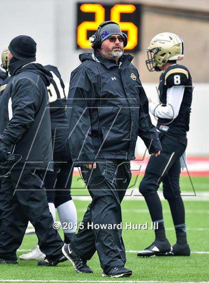 Thumbnail 3 in Quanah vs. Seagraves (UIL 2A Regional) photogallery.