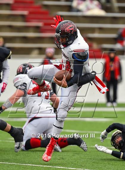 Thumbnail 2 in Quanah vs. Seagraves (UIL 2A Regional) photogallery.