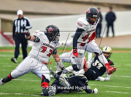 Thumbnail 3 in Quanah vs. Seagraves (UIL 2A Regional) photogallery.