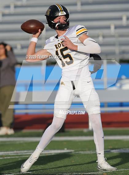 Thumbnail 2 in Roy @ Fremont photogallery.