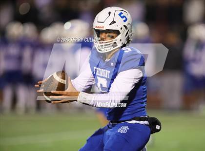 Thumbnail 3 in Roy @ Fremont photogallery.