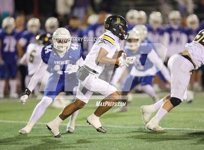 Thumbnail 3 in Roy @ Fremont photogallery.