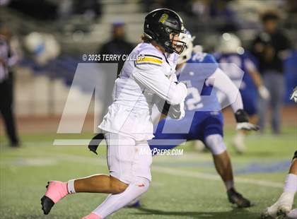 Thumbnail 2 in Roy @ Fremont photogallery.