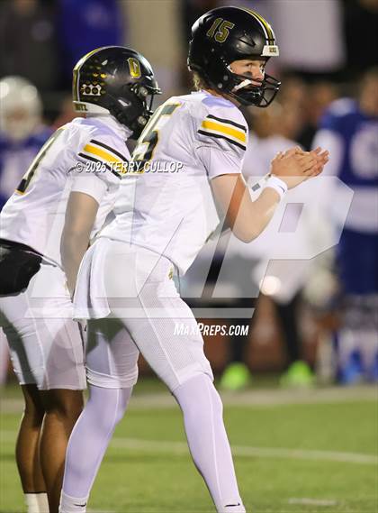 Thumbnail 1 in Roy @ Fremont photogallery.