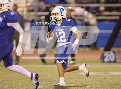 Thumbnail 2 in Roy @ Fremont photogallery.