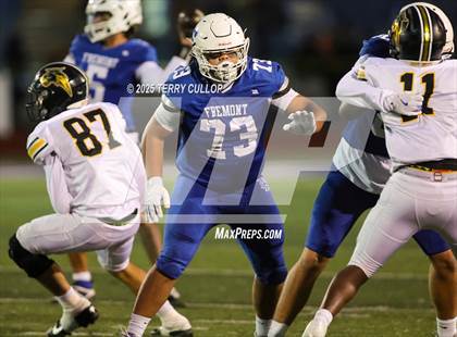 Thumbnail 2 in Roy @ Fremont photogallery.