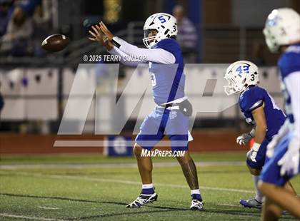 Thumbnail 2 in Roy @ Fremont photogallery.