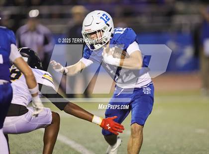 Thumbnail 2 in Roy @ Fremont photogallery.