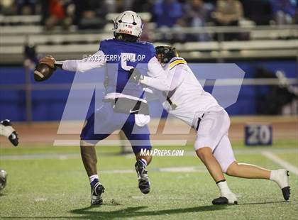 Thumbnail 2 in Roy @ Fremont photogallery.