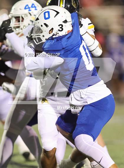 Thumbnail 2 in Roy @ Fremont photogallery.