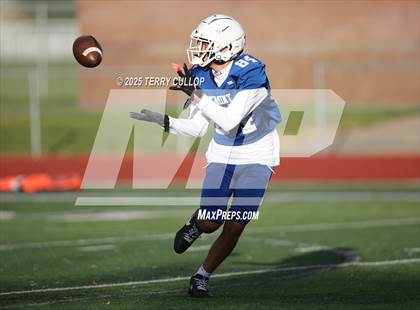 Thumbnail 1 in Roy @ Fremont photogallery.