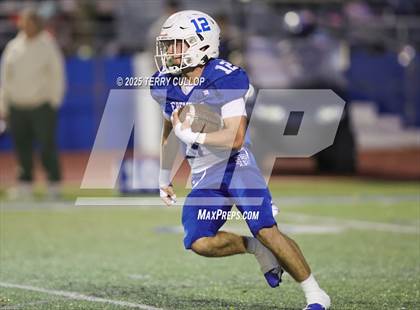 Thumbnail 1 in Roy @ Fremont photogallery.