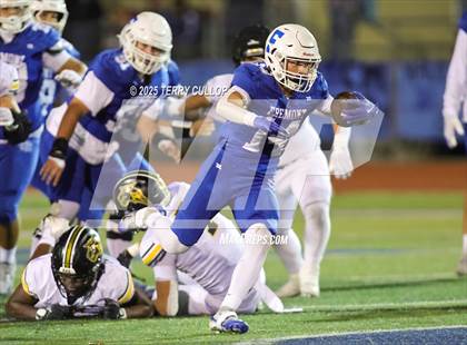 Thumbnail 2 in Roy @ Fremont photogallery.