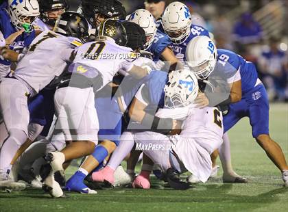 Thumbnail 1 in Roy @ Fremont photogallery.