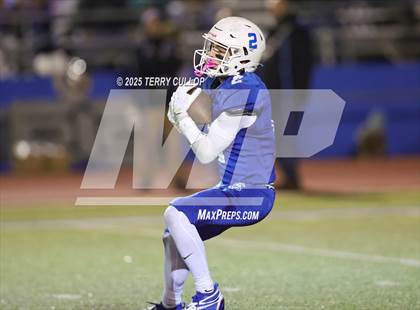 Thumbnail 1 in Roy @ Fremont photogallery.