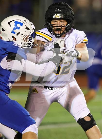 Thumbnail 2 in Roy @ Fremont photogallery.