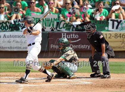 Thumbnail 2 in Rider vs. Brenham (UIL 4A State Semifinal) photogallery.