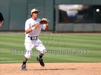 Thumbnail 1 in Rider vs. Brenham (UIL 4A State Semifinal) photogallery.