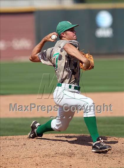 Thumbnail 1 in Rider vs. Brenham (UIL 4A State Semifinal) photogallery.