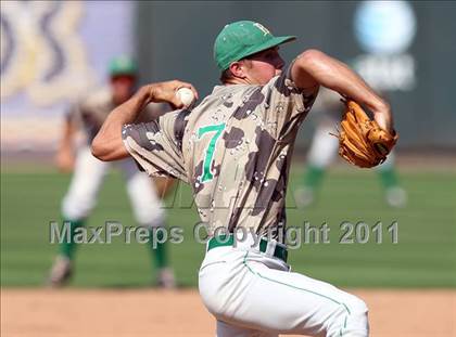 Thumbnail 3 in Rider vs. Brenham (UIL 4A State Semifinal) photogallery.
