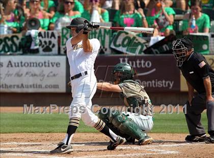 Thumbnail 3 in Rider vs. Brenham (UIL 4A State Semifinal) photogallery.