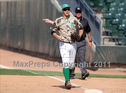 Thumbnail 3 in Rider vs. Brenham (UIL 4A State Semifinal) photogallery.