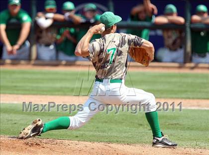 Thumbnail 1 in Rider vs. Brenham (UIL 4A State Semifinal) photogallery.