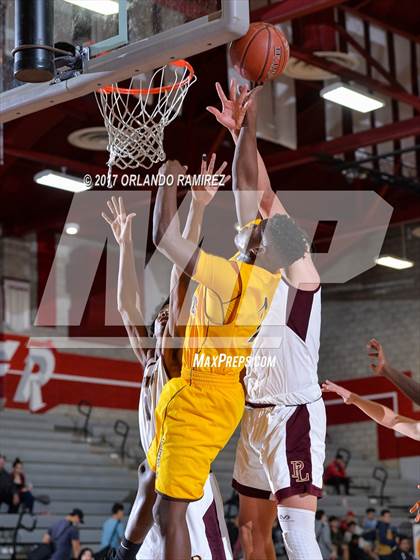 Thumbnail 1 in El Camino vs Point Loma (Lions Club Classic) photogallery.