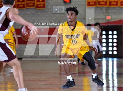 Thumbnail 3 in El Camino vs Point Loma (Lions Club Classic) photogallery.