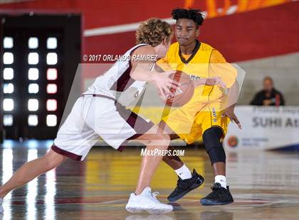 Thumbnail 1 in El Camino vs Point Loma (Lions Club Classic) photogallery.