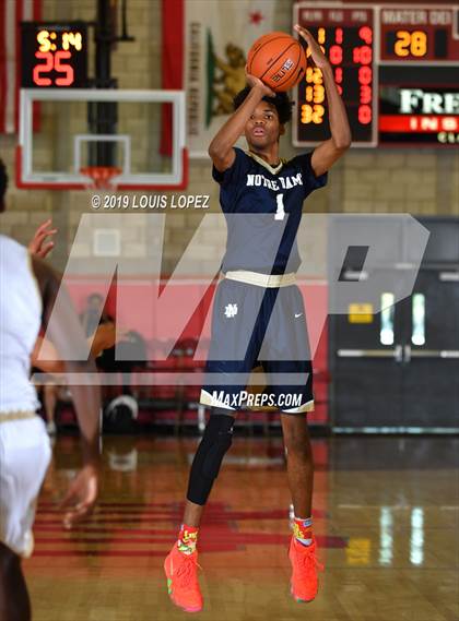 Thumbnail 3 in St. John Bosco vs. Notre Dame (SO) (Nike Extravaganza) photogallery.