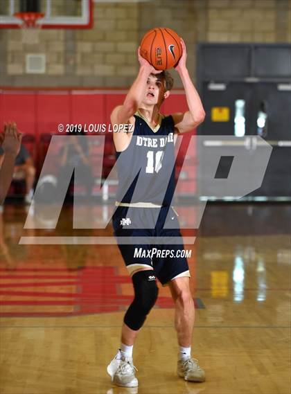 Thumbnail 3 in St. John Bosco vs. Notre Dame (SO) (Nike Extravaganza) photogallery.