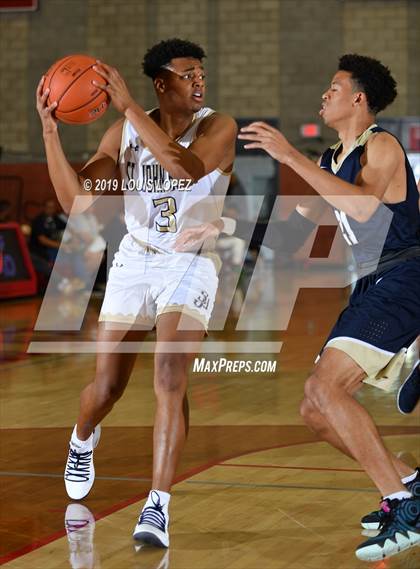 Thumbnail 2 in St. John Bosco vs. Notre Dame (SO) (Nike Extravaganza) photogallery.