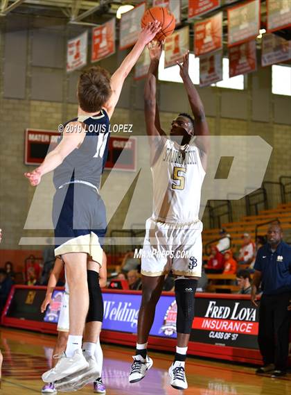 Thumbnail 3 in St. John Bosco vs. Notre Dame (SO) (Nike Extravaganza) photogallery.