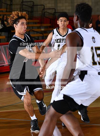 Thumbnail 2 in Saddleback Valley Christian vs. Servite (Nike Extravaganza) photogallery.