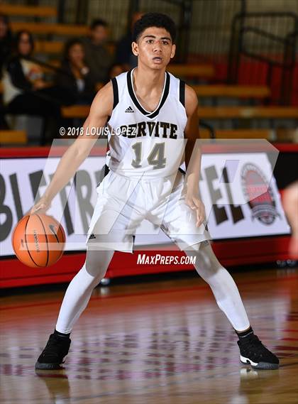 Thumbnail 3 in Saddleback Valley Christian vs. Servite (Nike Extravaganza) photogallery.