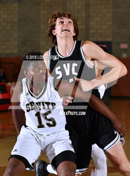 Thumbnail 1 in Saddleback Valley Christian vs. Servite (Nike Extravaganza) photogallery.