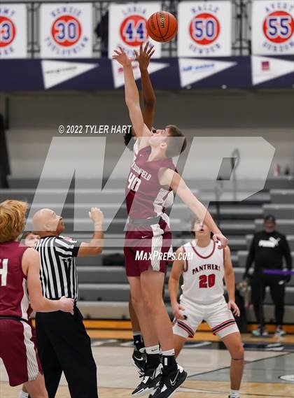 Thumbnail 3 in North Central vs. Bloomfield (Sneakers for Santa Shootout) photogallery.