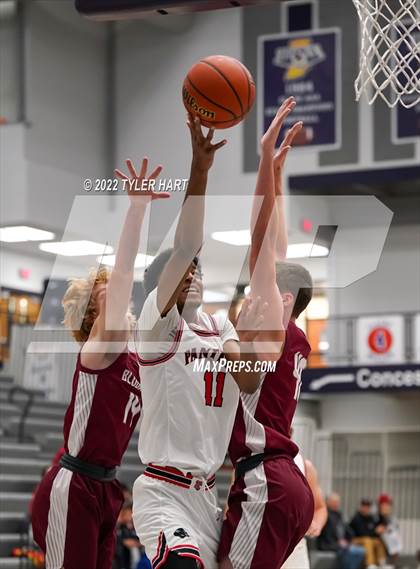 Thumbnail 3 in North Central vs. Bloomfield (Sneakers for Santa Shootout) photogallery.