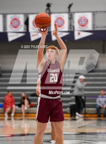 Thumbnail 1 in North Central vs. Bloomfield (Sneakers for Santa Shootout) photogallery.
