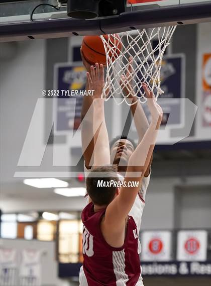 Thumbnail 3 in North Central vs. Bloomfield (Sneakers for Santa Shootout) photogallery.