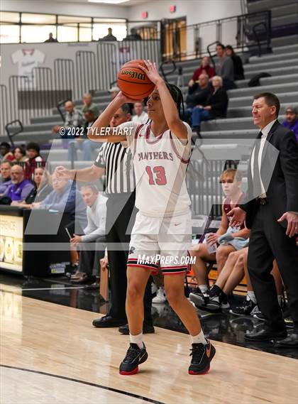 Thumbnail 1 in North Central vs. Bloomfield (Sneakers for Santa Shootout) photogallery.