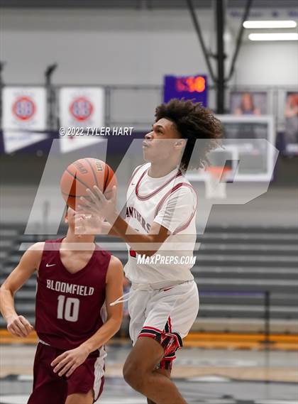 Thumbnail 2 in North Central vs. Bloomfield (Sneakers for Santa Shootout) photogallery.
