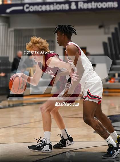 Thumbnail 2 in North Central vs. Bloomfield (Sneakers for Santa Shootout) photogallery.