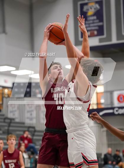 Thumbnail 2 in North Central vs. Bloomfield (Sneakers for Santa Shootout) photogallery.