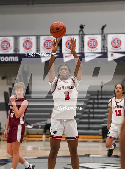 Thumbnail 2 in North Central vs. Bloomfield (Sneakers for Santa Shootout) photogallery.
