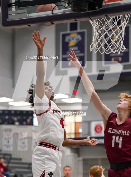 Thumbnail 2 in North Central vs. Bloomfield (Sneakers for Santa Shootout) photogallery.